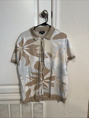 Express Men's Beige and White Floral Knit Polo
